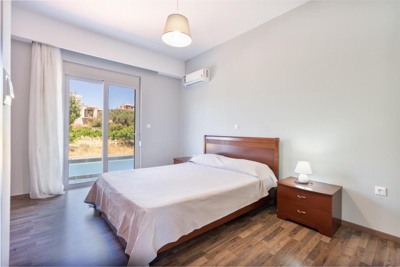 קאליתיאס Aristos Garden Apartments מראה חיצוני תמונה