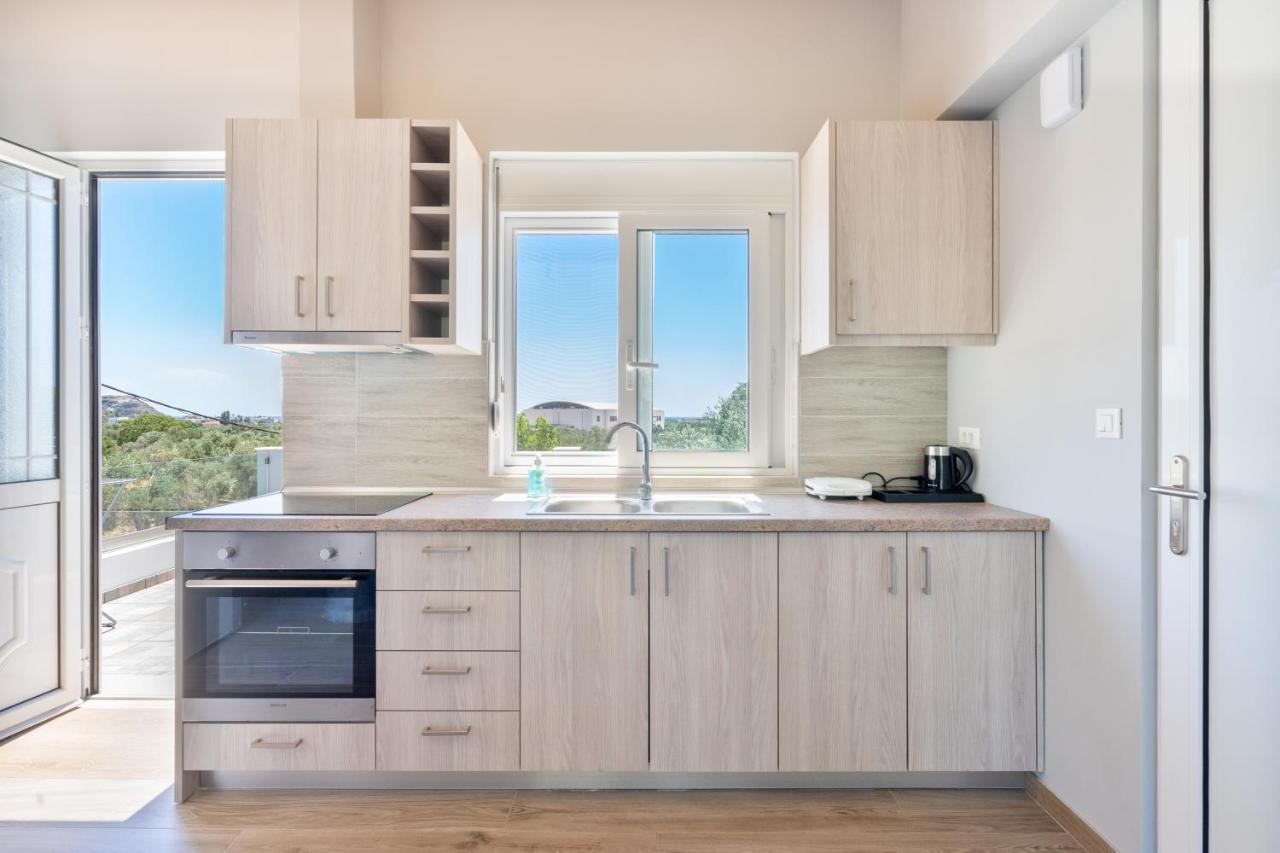 קאליתיאס Aristos Garden Apartments מראה חיצוני תמונה