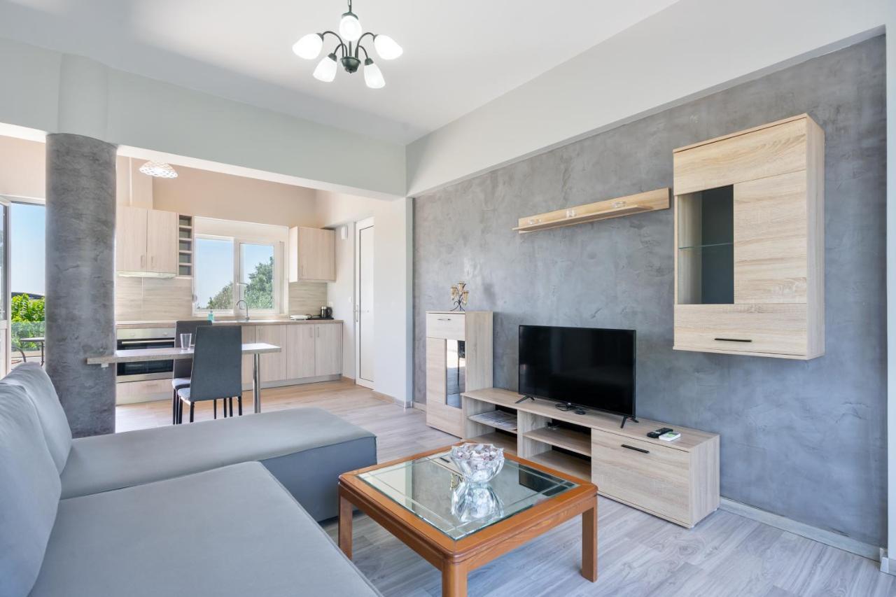 קאליתיאס Aristos Garden Apartments מראה חיצוני תמונה