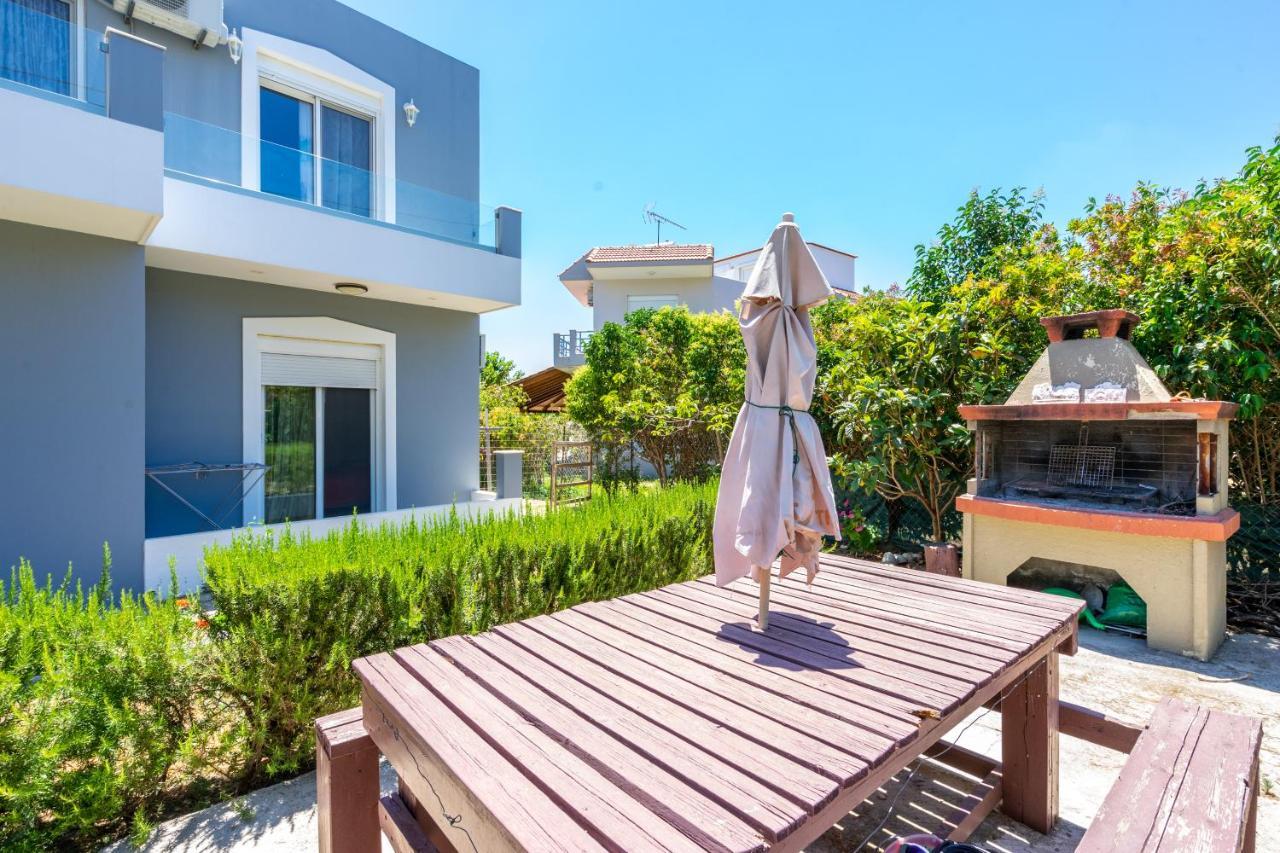 קאליתיאס Aristos Garden Apartments מראה חיצוני תמונה