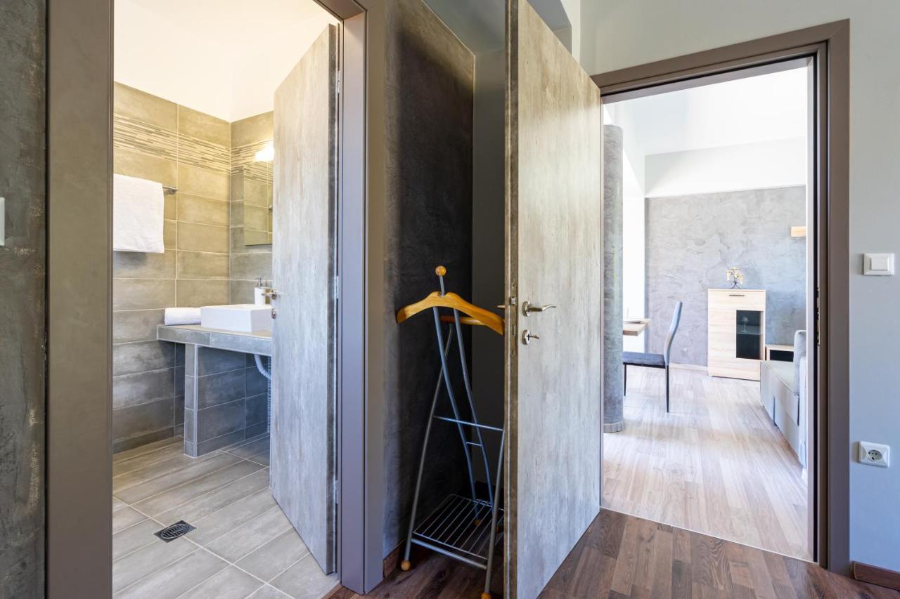 קאליתיאס Aristos Garden Apartments מראה חיצוני תמונה