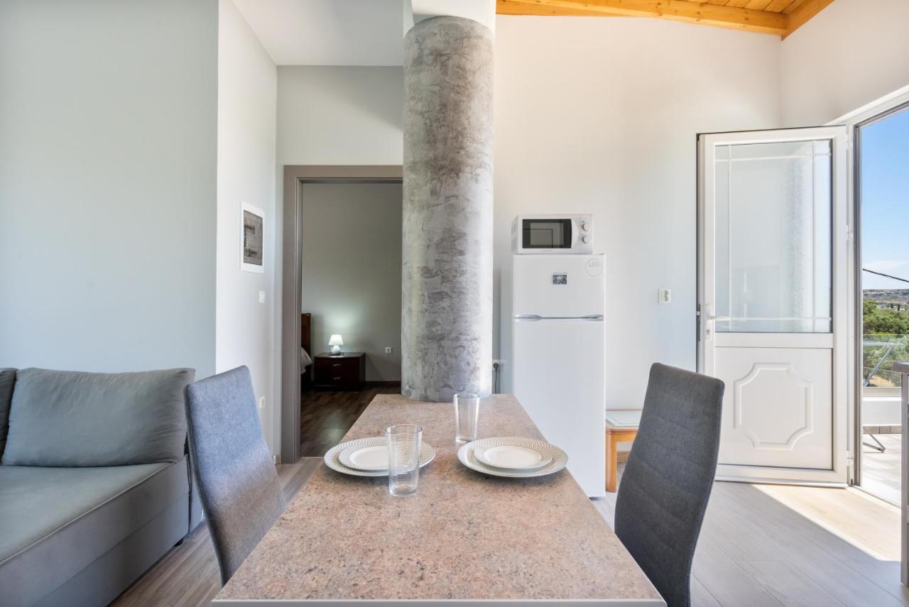 קאליתיאס Aristos Garden Apartments מראה חיצוני תמונה