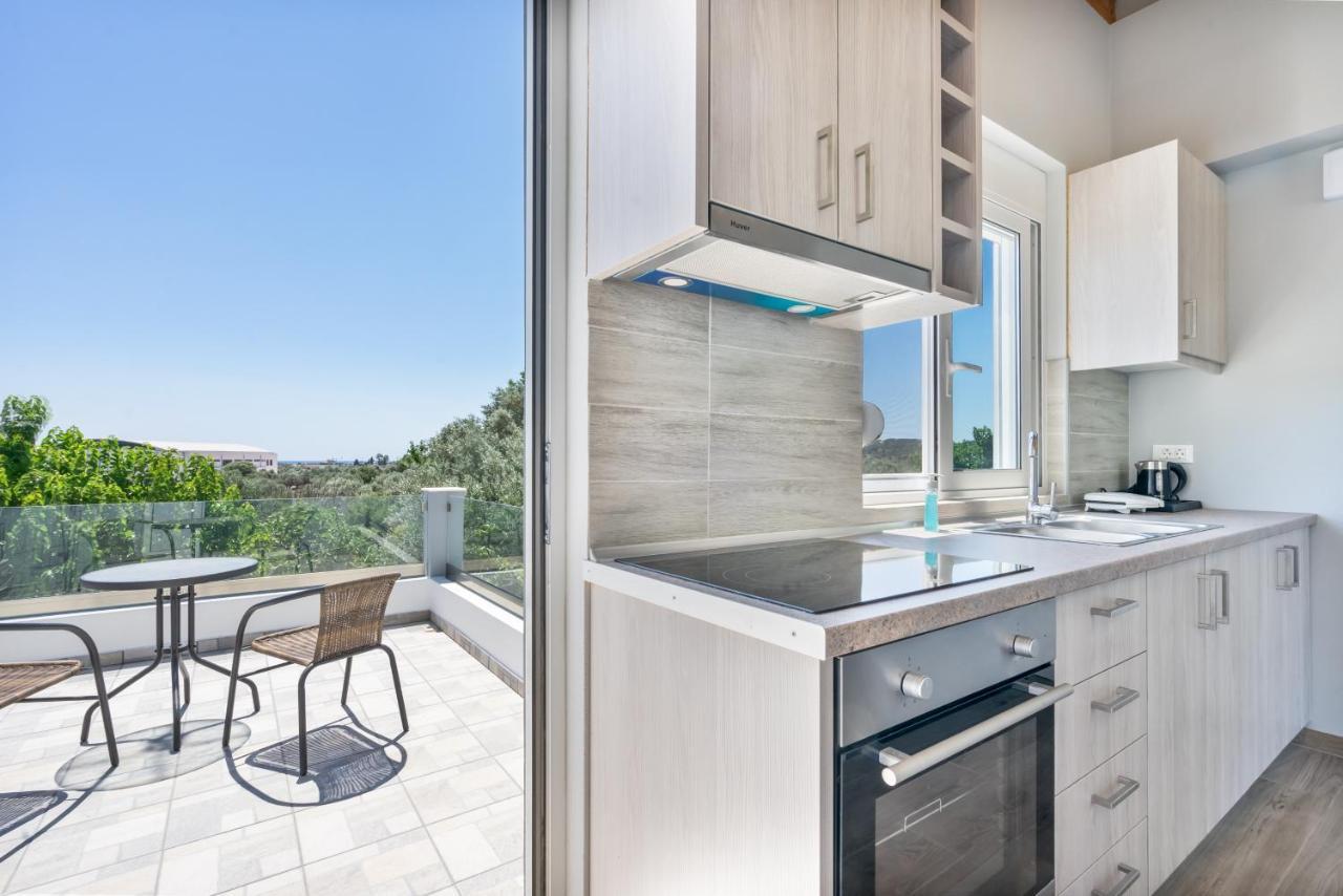 קאליתיאס Aristos Garden Apartments מראה חיצוני תמונה