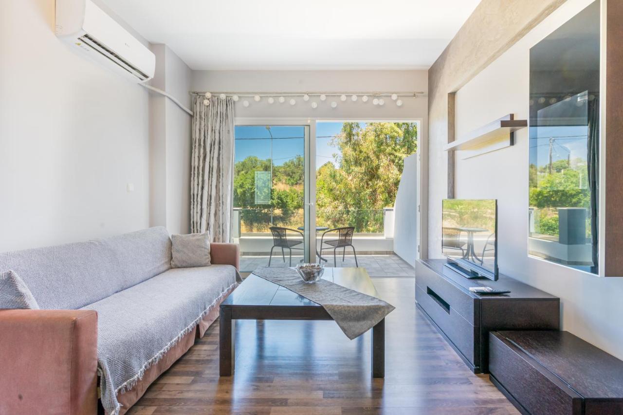 קאליתיאס Aristos Garden Apartments מראה חיצוני תמונה