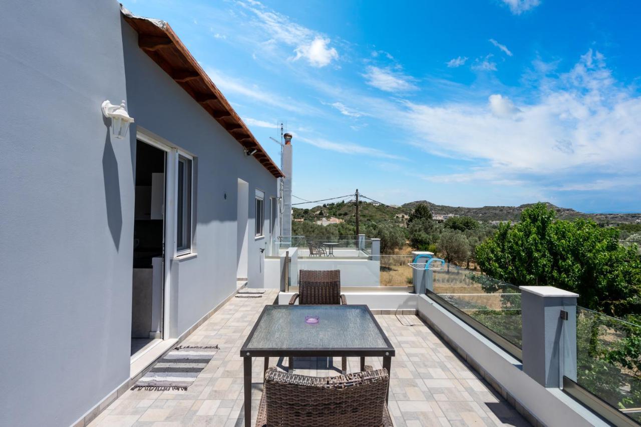קאליתיאס Aristos Garden Apartments מראה חיצוני תמונה